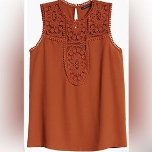 Halogen Womens Lace and Crepe Sleeveless Top. Color Cognac. Size Medium.